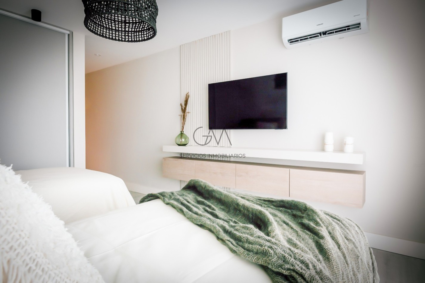 Moderna casa en barrio privado Casonas del Haras