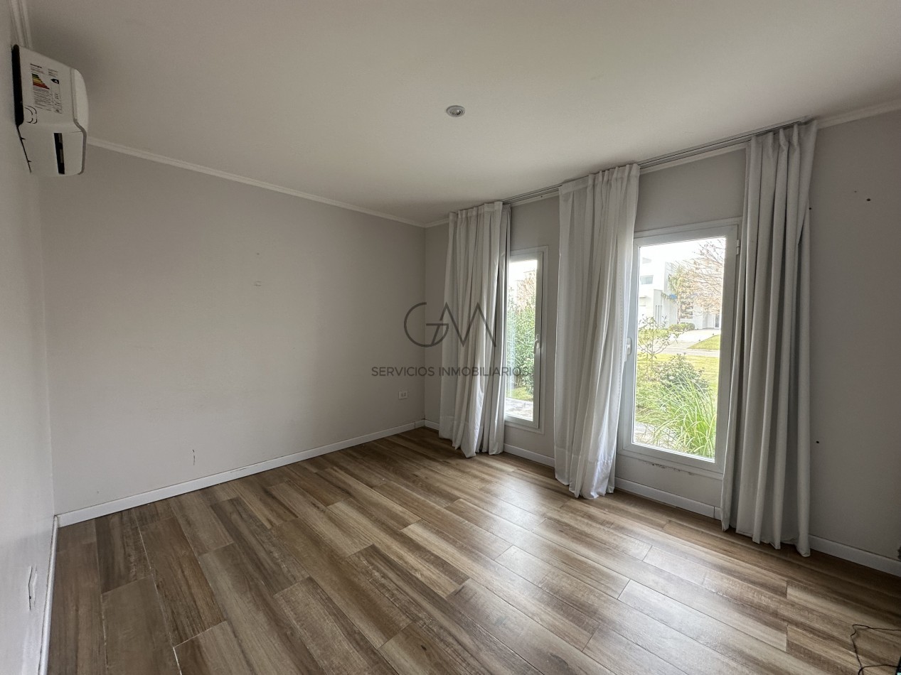 Casa en alquiler en Arenas del Sur 