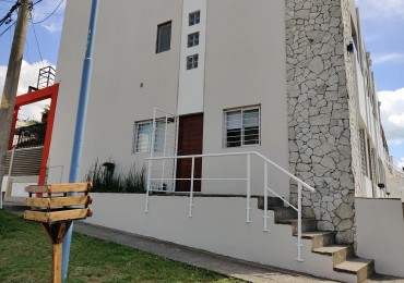 Departamento de 3 ambientes frente al faro