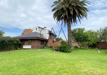Espectacular Casa en venta Punta Mogotes