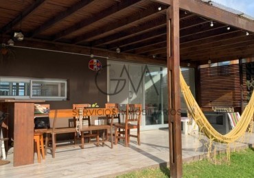 Casa en Alquiler Acantilados