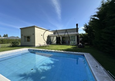 Casa en alquiler en Barrio Rumenco