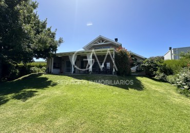 Casa en venta en Barrio Arenas del Sur