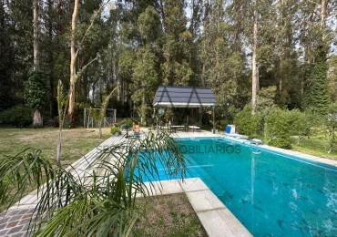 Casa de 6 ambientes en alquiler en Rumenco 