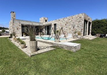 Casa en venta en Barrio Arenas del Sur